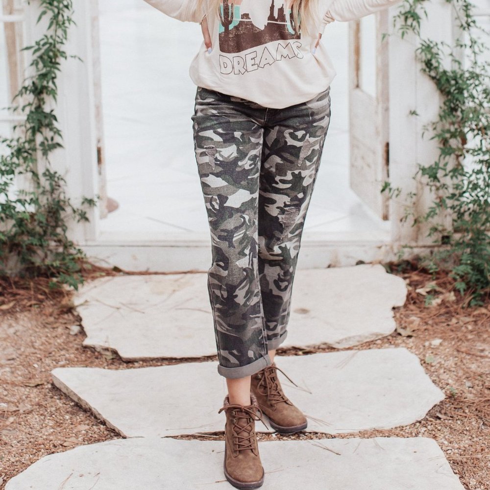 CLEARANCE Wilder Camo High Rise Boyfriend Jeans - Picture 2 of 8